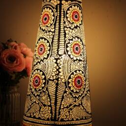 Red Floral Motif Table Lampshade - thumbnail 2