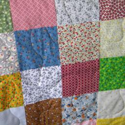 Farmhouse Patchwork Quilt Classic Americana Picnic Blanket - 81x81 - thumbnail 2