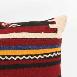 Vintage Kilim Pillow Cover 16x24 Handmade Turkish Wool Throw - thumbnail 2