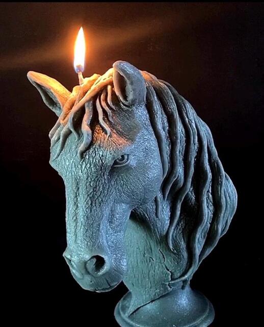 Horse Candle/Candle/Figure/Sculpture/Candle 3D/Candels/Gift/Home Decor/Art Design/Design Candle/statue/Art/Deco/Horses/ Animal/Animalart - image 1