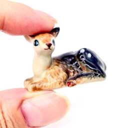 Miniature Ceramic Fawn Deer Sitting Animal Little Brown White Figurine Small Statue Tiny Decoration Hand Painted Figure Collectible Deco - thumbnail 4