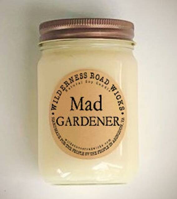 Mad Gardener Soy Candle - Tomato Leaf Scent Garden - image 1