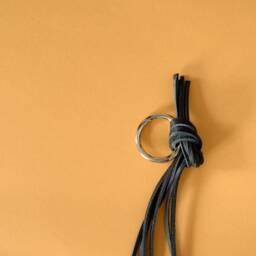 Black Leather Hanging Planter Modern Home Decor - thumbnail 3