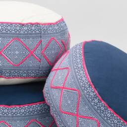 Hmong Hill Tribe Textile Zafu Ottoman, Hemp & Kapok Filled Meditation Cushion - thumbnail 3