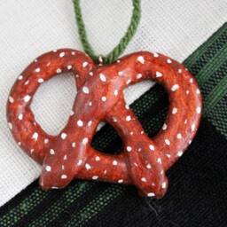 Pretzel Christmas Ornament // & Holiday Decor Gift Ideas Stocking Stuffer - thumbnail 3