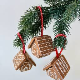 Mini Clay Gingerbread House Set Of 3, Christmas Houses, Clay Ornaments - thumbnail 2