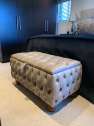 Large Designer Stylish Chesterfield Handamde Upholstered Storage Ottoman Blanket Toy Box Footstool