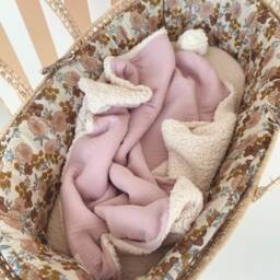 Faux Fur Baby Blanket Pink Powder With Pompom - thumbnail 3