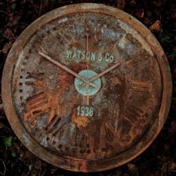 Rustic Cast Iron Style 500mm Wall Clock - A Personalisable Timepiece For Your Home - thumbnail 2