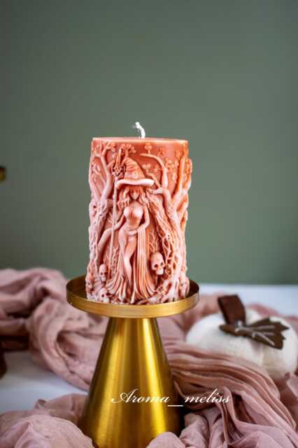 Handmade Halloween Witch & Skulls Candle Soy Beeswax Blend - image 1