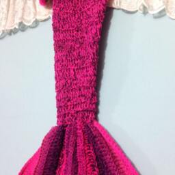 Handmade Crochet Mermaid Tail Blanket - Chunky Pink Snuggle Sack - thumbnail 2