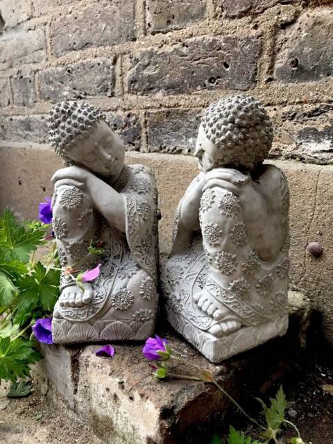 Two Beautifully Detailed Knee Buddhas Statue For The Home Or Garden. From Sius - image 1