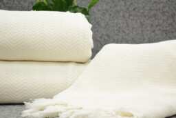 Off White Blanket, Large Cream Blanket, Turkish Beach Blanket, Ultra Soft Blanket 71x91 Towel Bct-Arrw-Pk_009