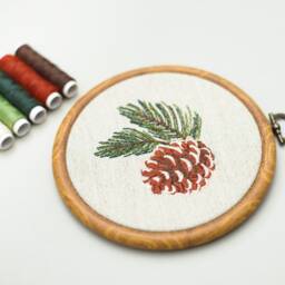 Pine Cone Embroidery Hoop, Woodland Decor in Faux Wood Frame - thumbnail 2