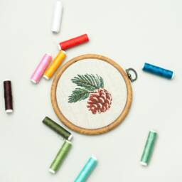 Pine Cone Embroidery Hoop, Woodland Decor in Faux Wood Frame - thumbnail 3