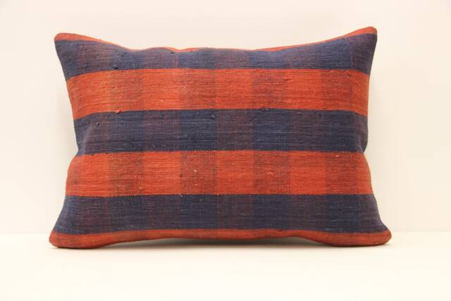 Vintage Turkish Kilim Pillow Cover, Boho Throw Cushion - 14x20 In - image 1