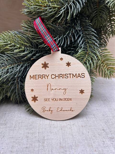 Personalized Grandparents Christmas Bauble Nanny To Be Gift - image 1