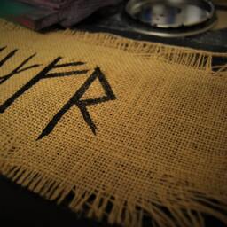 H??r Ferr Hafdjarfr ~ Jute Banner Viking Norse Art - thumbnail 2