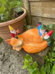 Solar Sleeping Fox With Gnomes Lighting Ornament Garden Patio Decor Flower Bed Large