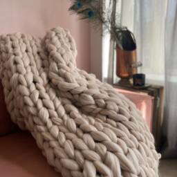 Chunky Knit Blanket - Xxl Merino Wool Plaid Giant Armknit Throw - thumbnail 2