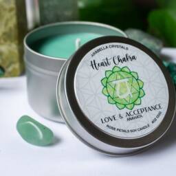 Heart Chakra Candle Tin Rose Petals Scented, Green Aventurine Crystal - thumbnail 3