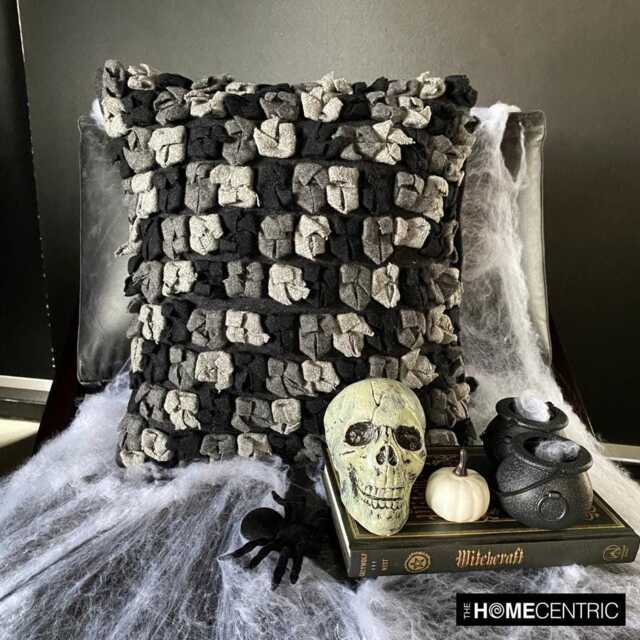 "Felt Black Throw Cushion 16""x16" - image 1