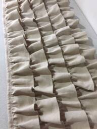 Linen Ruffled Bed Scarf - Ivory White Waterfall Tiered Bedding Throw - thumbnail 1