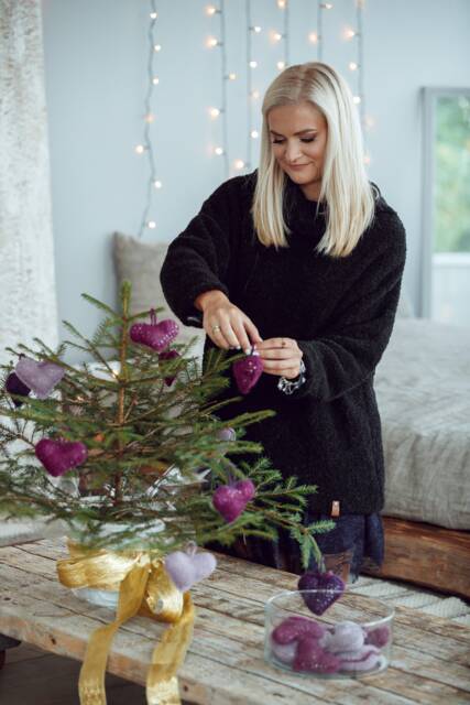 Handmade Stylish Christmas Decoration, Winter Home Decor - image 1
