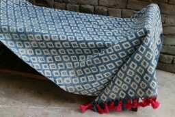 Handwoven Indigo Area Rug Diamonds With Pink Tassels - 4 X 6 Ft - thumbnail 1