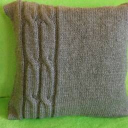 Knitted Acrylic Pillow Case - thumbnail 3