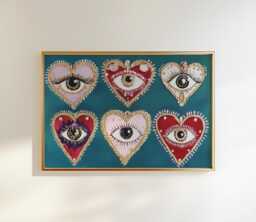Coquette Heart Eye Print Glam Dorm Decor, Mystical Gold Artwork - thumbnail 1