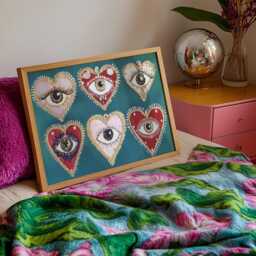 Coquette Heart Eye Print Glam Dorm Decor, Mystical Gold Artwork - thumbnail 2
