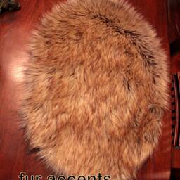 Faux Fur Bear Skin Placemat, Accent Table Rug, Wolf Hide 14x20 - thumbnail 2