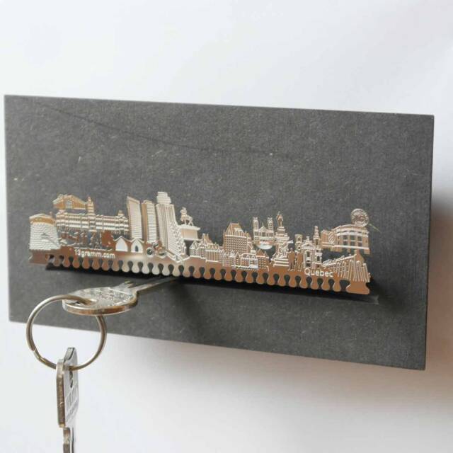 Quebec Skyline Key Rack - City Landmarks Souvenir Gift - image 1