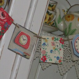 Handcrafted Wooden Bunting Made Using Cath Kidston Design Retro Shabby Chic Dresser Garland Vintage Gift Party Home Christmas Shelf Fab - thumbnail 3