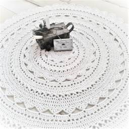 Carpet - Minoux 115 cm in White - thumbnail 1
