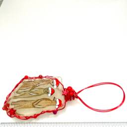 Hand-Painted Sea Glass Christmas Ornament Santa Hat Meerkats - thumbnail 3