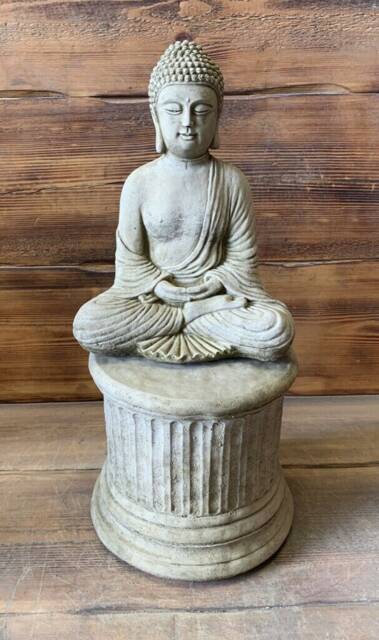 stone Garden Large Maze Robe Buddha On Plinth Natural Gift Concrete Ornament - image 1