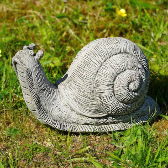 Garden Snail Stone Statue Outdoor Ornament - British Wildlife Animal Decoration UK Lawn Gift - image 1