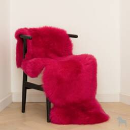 Gorgeous British Fuchsia Sheepskin Rug, Superior Soft Thick Pelt, Luxury Sheepskin, Hygge, Fur Rug, Bold Interior Decor - thumbnail 1