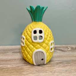 Ceramic Tealight Pineapple House Candle Holder Tropical Quirky Home D??cor - thumbnail 1