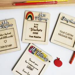 Personalized Sticky Note Pad Holder, Teacher Appreciation Gift, End Of School Year Custom Gifts, Desk Accessories - thumbnail 2