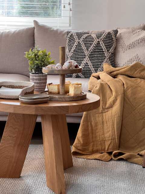 Round Oak Coffee Table - Solid Wood Handmade Design Natural Minimalism For Living Room Or Small Spaces - image 1