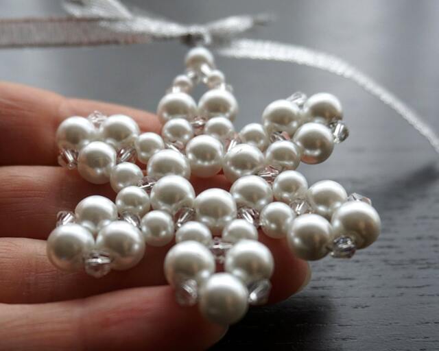 Modern Christmas Tree Ornament Large White Pearl Beaded Snowflake Crystal Star Folk Christmas Decor Holiday Decoration - image 1