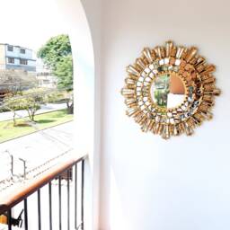 "Peruvian Mirrors ""Royalty 78 cm Gold" - thumbnail 3