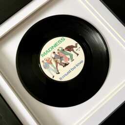 Madness - It Must Be Love Framed 7 Inch Vinyl Record Music Wall Art Gift - thumbnail 2