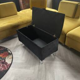 Handmade Luxurious Plush Velvet Ottoman Footstool Storage Box Bench Perfectly Designed For Bedroom - thumbnail 3