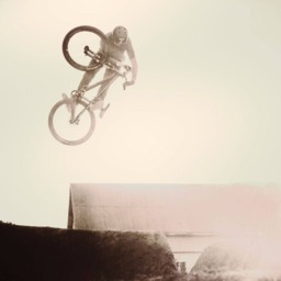 Mountain Bike Art Beach Towel Cycling Gift - thumbnail 3