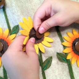 Felt Sunflower Button Activity Page Fine Motor Skills Quiet Book Insert - thumbnail 4