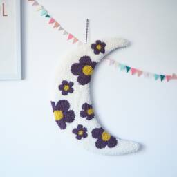 Moon & Daisy Flower Wall Hanging